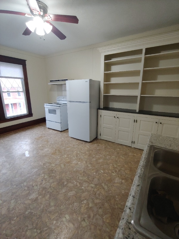 Building Photo - 102 Franklin St