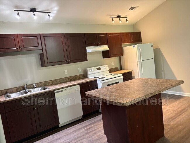Building Photo - 3101 London Ct SW