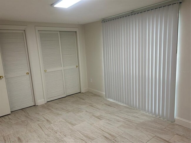 Building Photo - 3551 Landale Dr