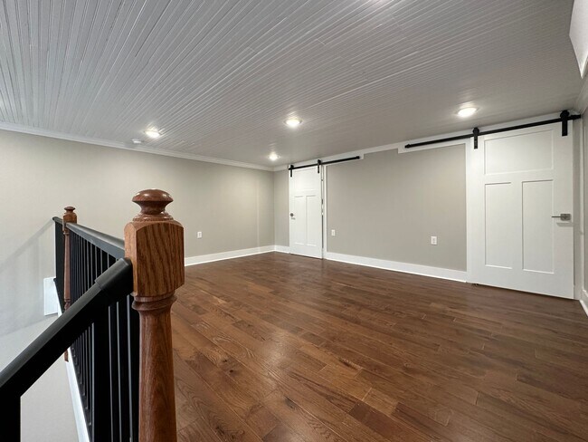 Building Photo - Luxury Adler Lofts