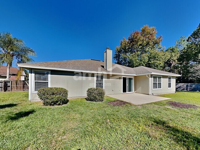 Building Photo - 2508 Westchester Ct