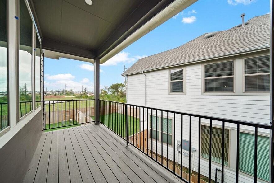 Building Photo - 9443 Starlight Oak Dr