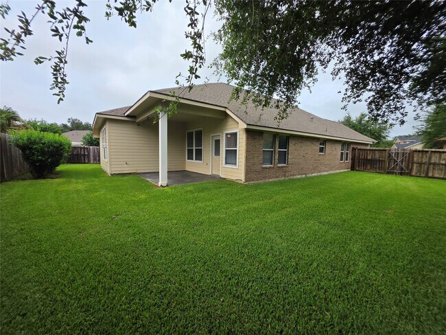 Building Photo - 6146 Bradie Ct