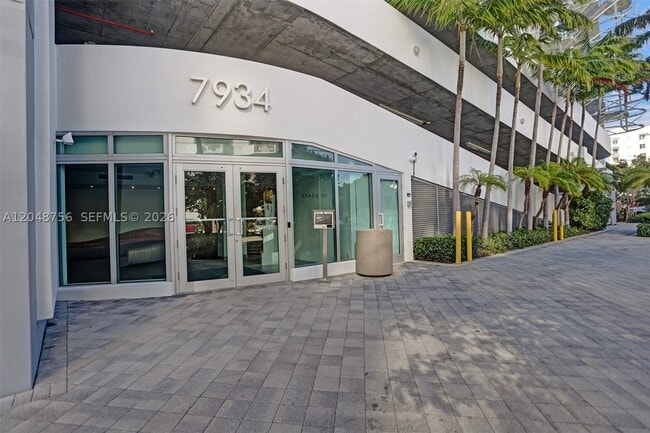 Building Photo - 7934 West Dr