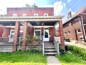 Building Photo - Pittsburgh - 2 Bedroom 1 Bathroom - Spacio...