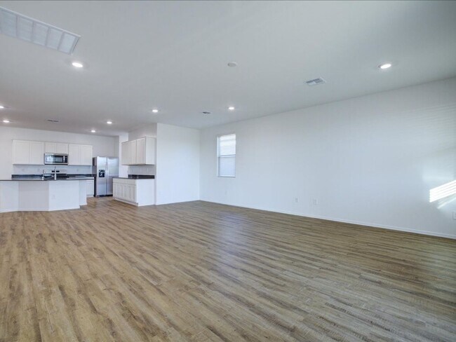 Building Photo - 4 Bedroom 2 Bathroom BRAND NEW HOME!