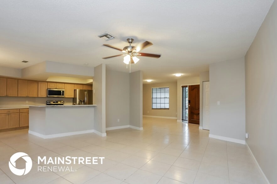 Building Photo - 24100 Turtlerock Ct