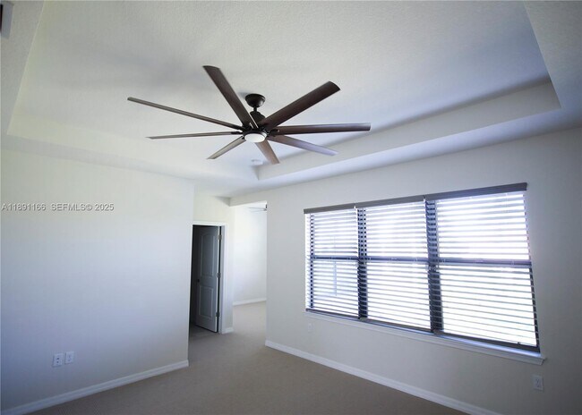 Building Photo - 8293 Cadre Noir Rd