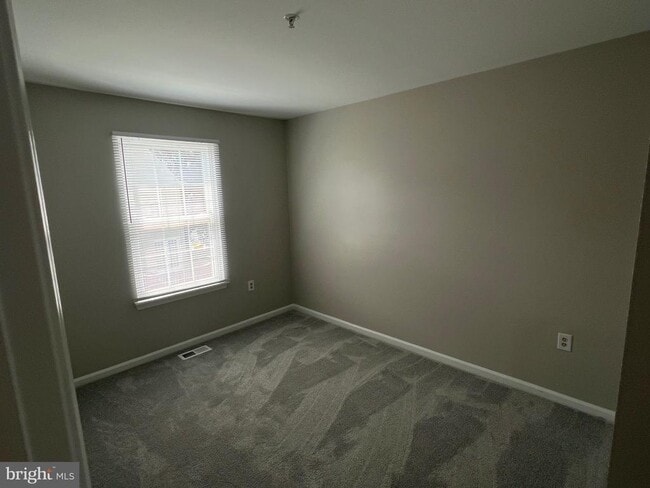 Building Photo - 1031 Murdoch Ct