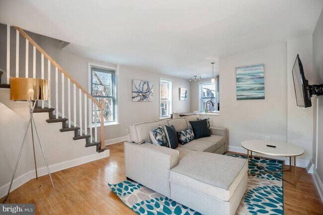 Building Photo - 501 S 26th St