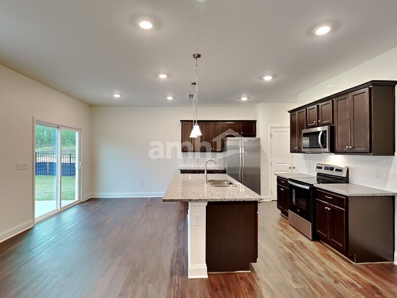 Building Photo - 893 Headland Wy