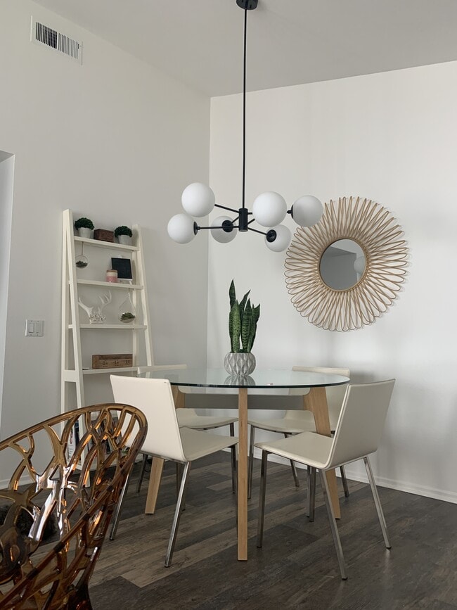 Building Photo - 26504 Verdugo