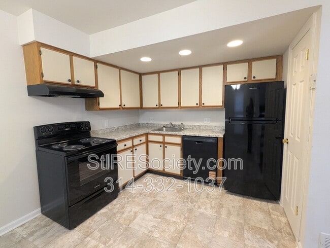 Building Photo - 2725 Allen Ave