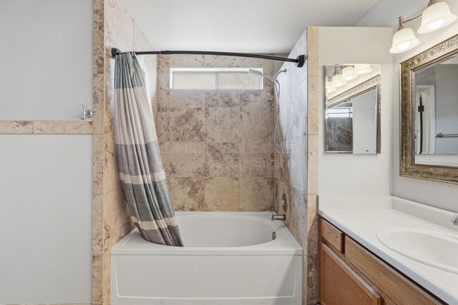 Building Photo - 10008 E Paseo San Ardo