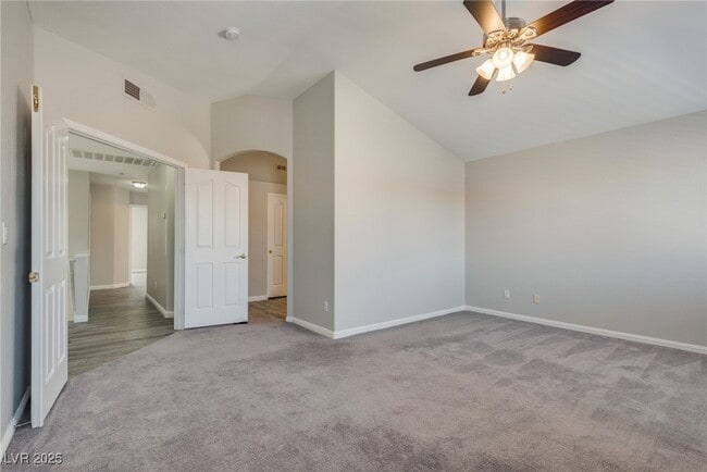 Building Photo - 7816 Calico Flower Ave