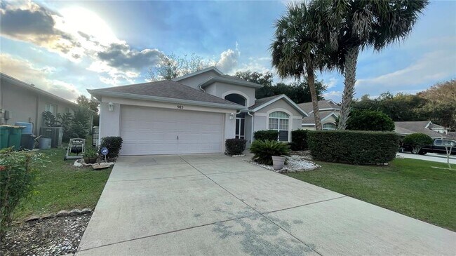 Building Photo - 985 Pritchard Island Rd