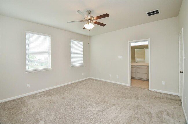 Building Photo - 9821 Prairie Garden Ln