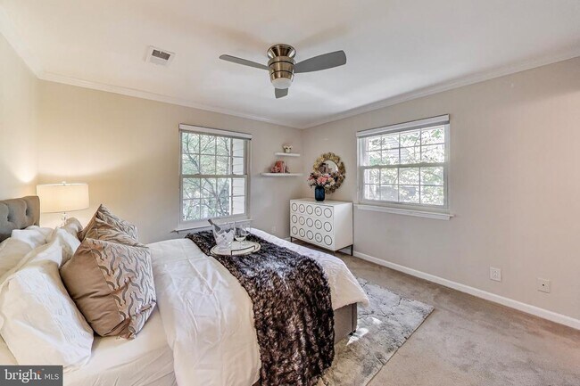 Building Photo - 5821 Inman Park Cir