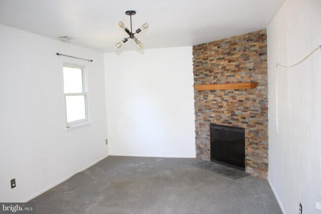 Building Photo - 34 Heron Pl