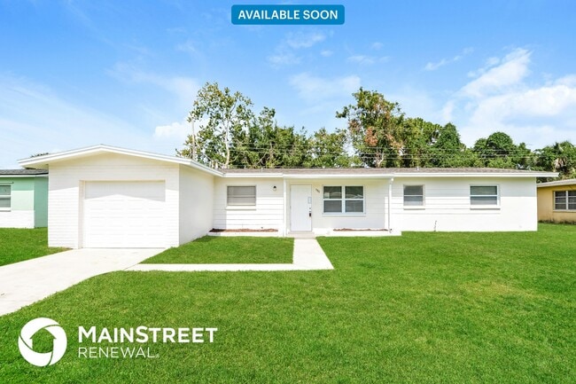 Primary Photo - 980 Butia St