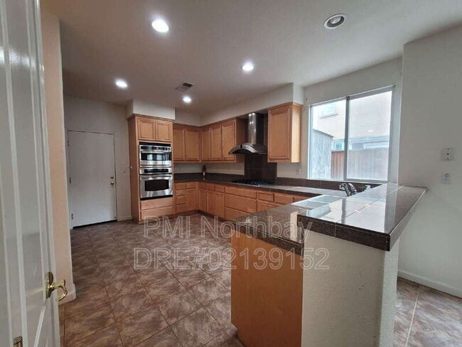 Building Photo - 4051 Sierra Ct