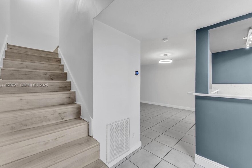 Building Photo - 2945 NW 68th St