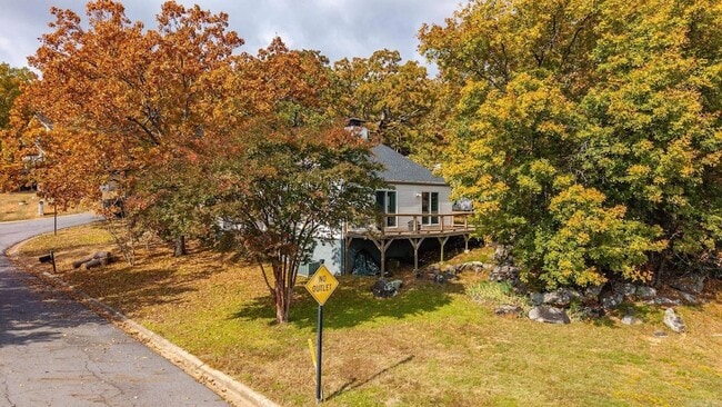 Building Photo - 102 Windwood Ln