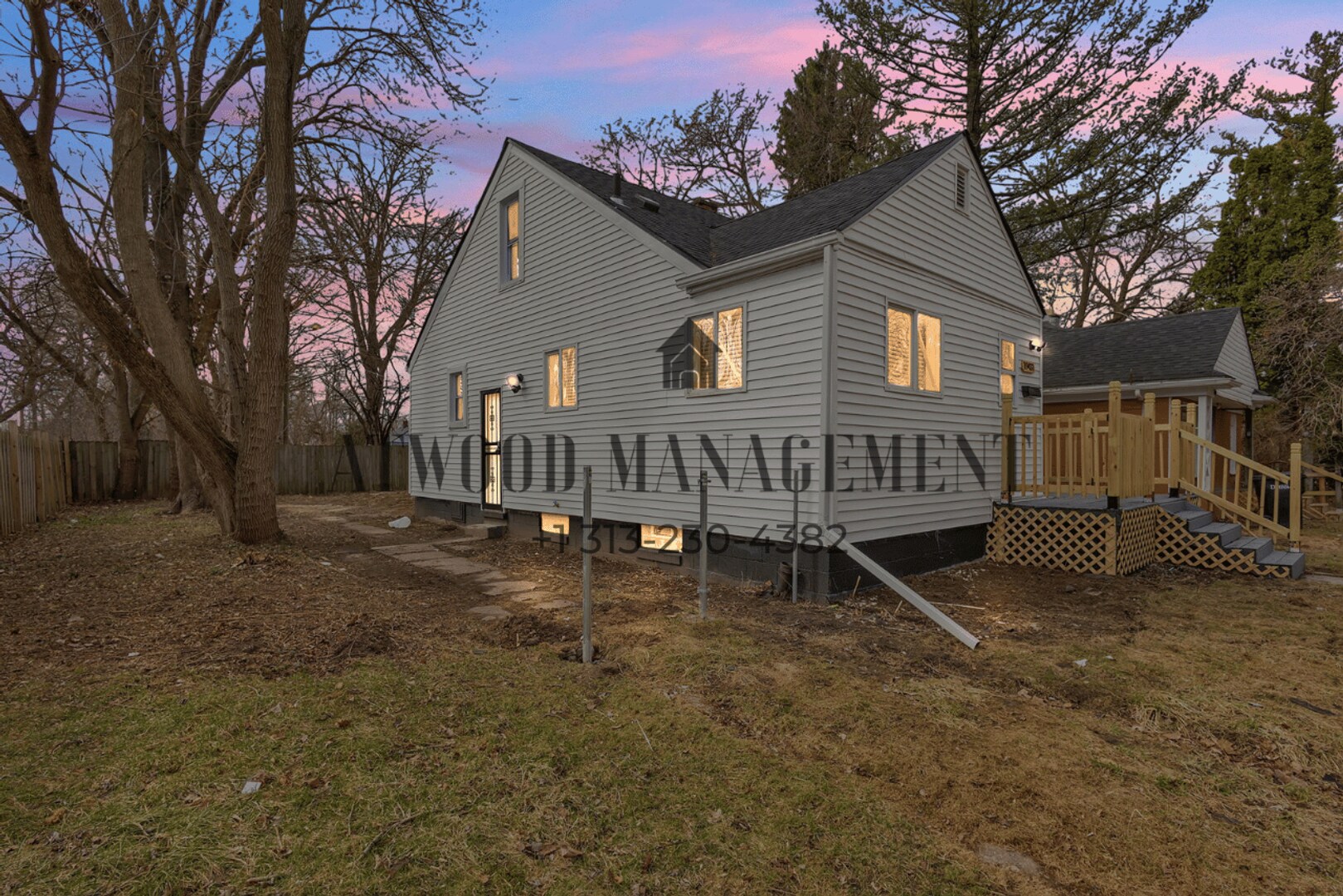 Building Photo - This beautifully updated 3-bedroom, 1-bath single-family home is ready for move-in!