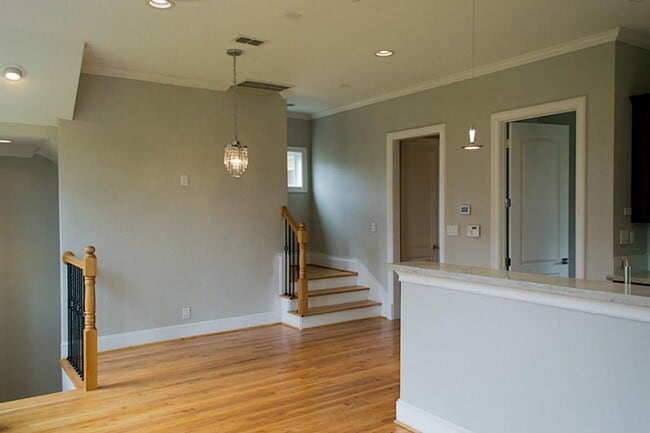 Building Photo - 5545 Navarro St