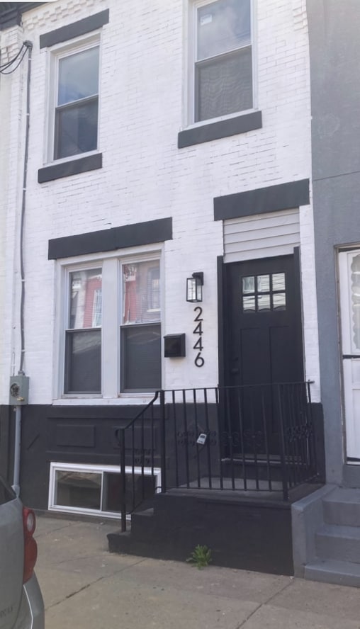 Primary Photo - Oakdale street