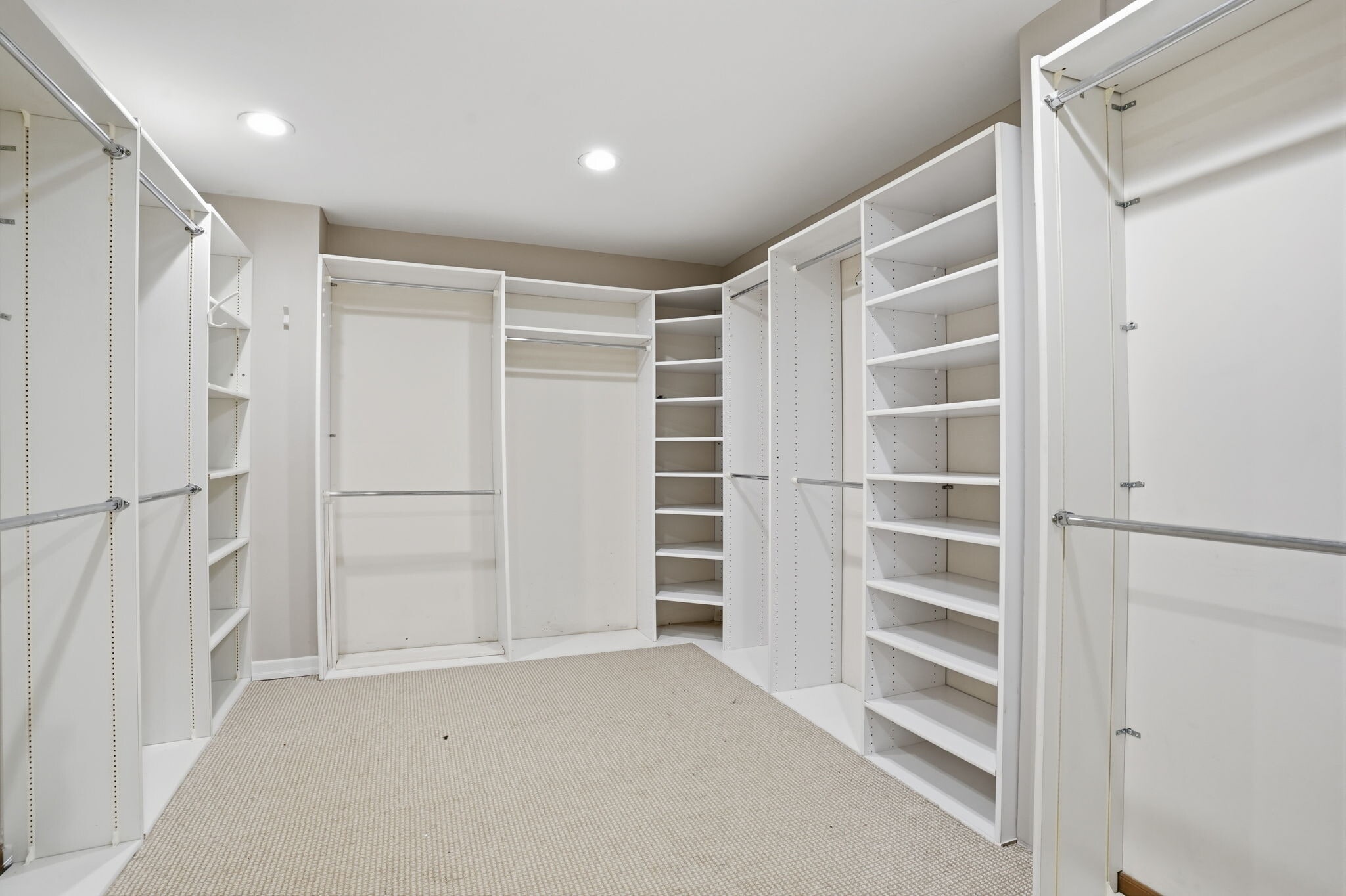 Building Photo - 244 Mathers Rd