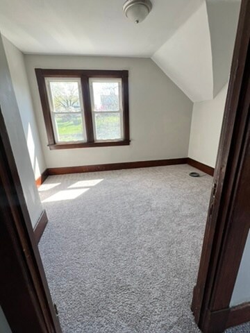 Building Photo - 3127 Braun Ave