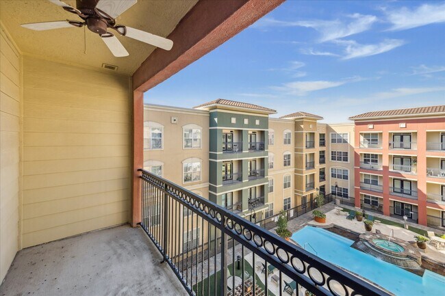 Building Photo - 1711 Old Spanish Trl