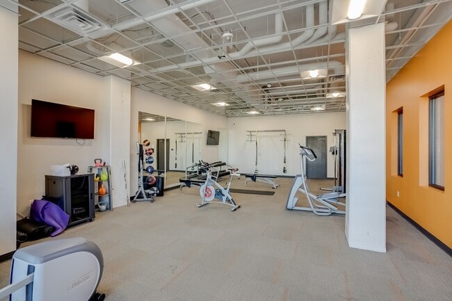 Building Photo - 2426 Welton St