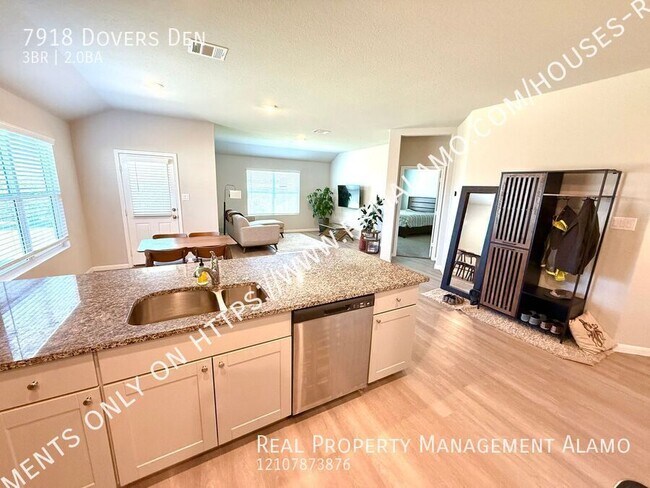 Building Photo - 7918 Dovers Den