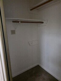 Building Photo - 7803 La Rochelle Cir