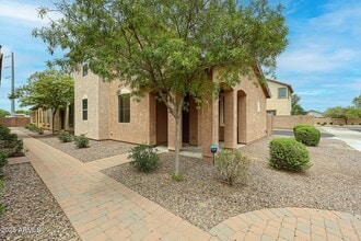 Building Photo - 4726 W Fremont Rd.