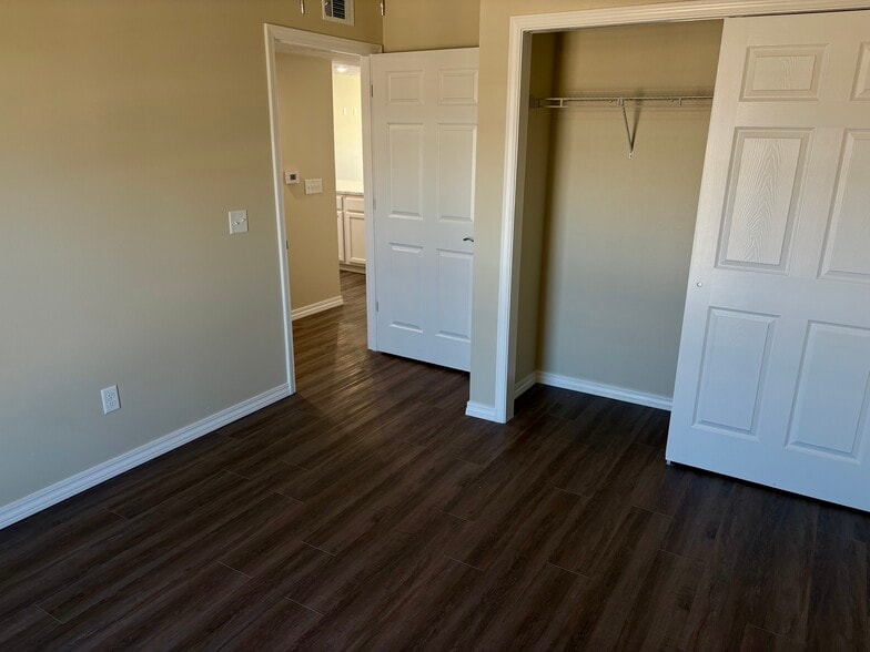 2nd Bedroom - 1906 Ontario Ct