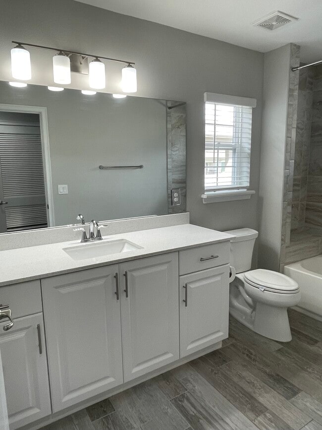 Building Photo - 3457 Medici Blvd