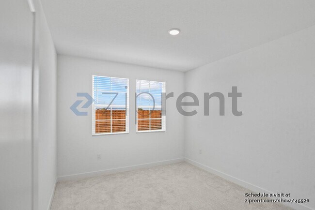 Building Photo - 356 Gold Coast Rd