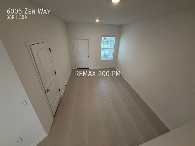 Building Photo - 6005 Zen Wy