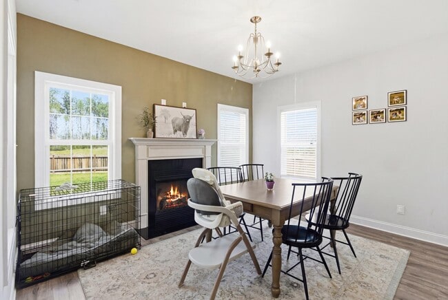 Building Photo - 2012 Snapper St