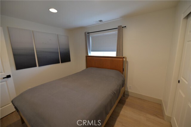 Building Photo - 223 W Avenida Palizada