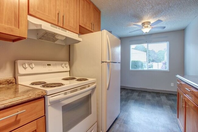 Building Photo - Limited-Time Spring Leasing Deal! GET 1-MO...