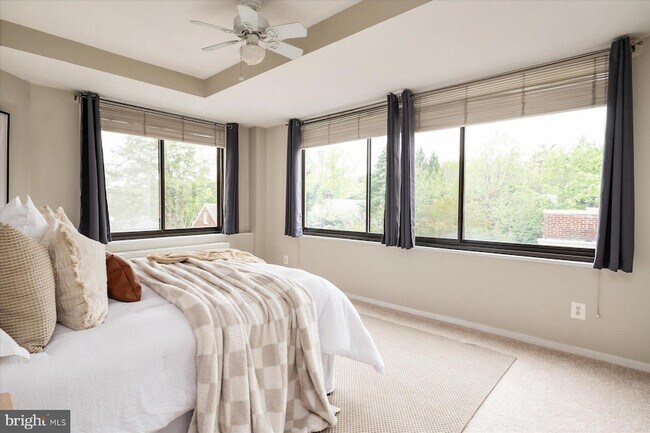 Building Photo - 4740 Connecticut Ave NW