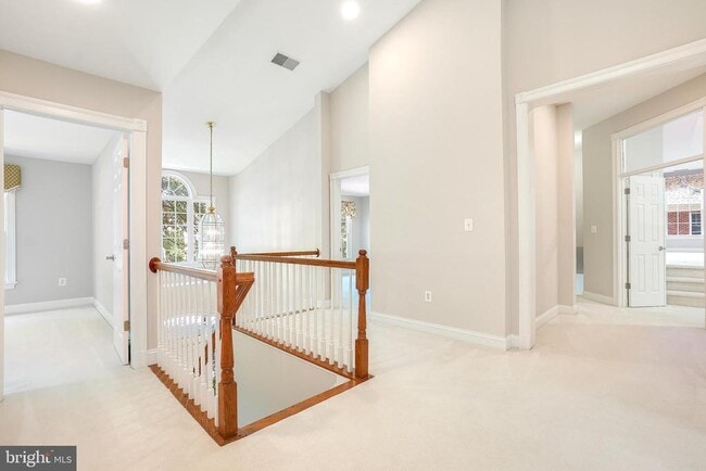 Building Photo - 3530 Schuerman House Dr