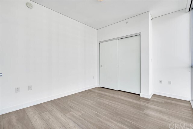 Building Photo - 9 MacArthur Pl