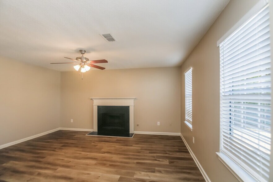 Building Photo - 3383 Waldrop Hills Ct