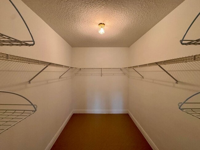 Building Photo - 1132 Hatteras Cir