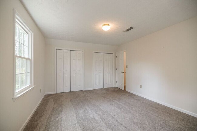 Building Photo - 110 Breckenridge Ln